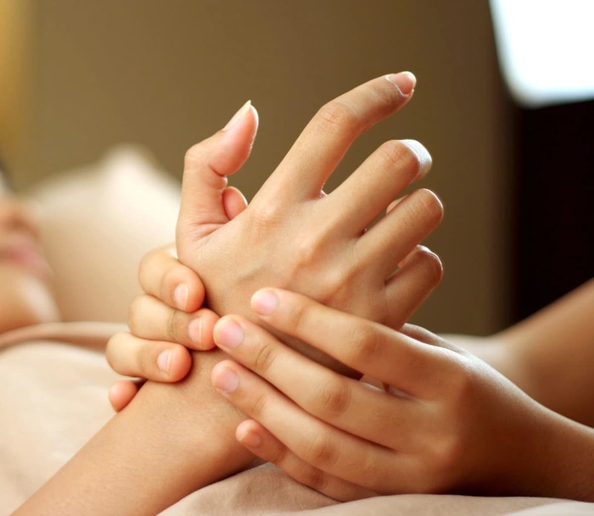 massage-1490866036.jpg